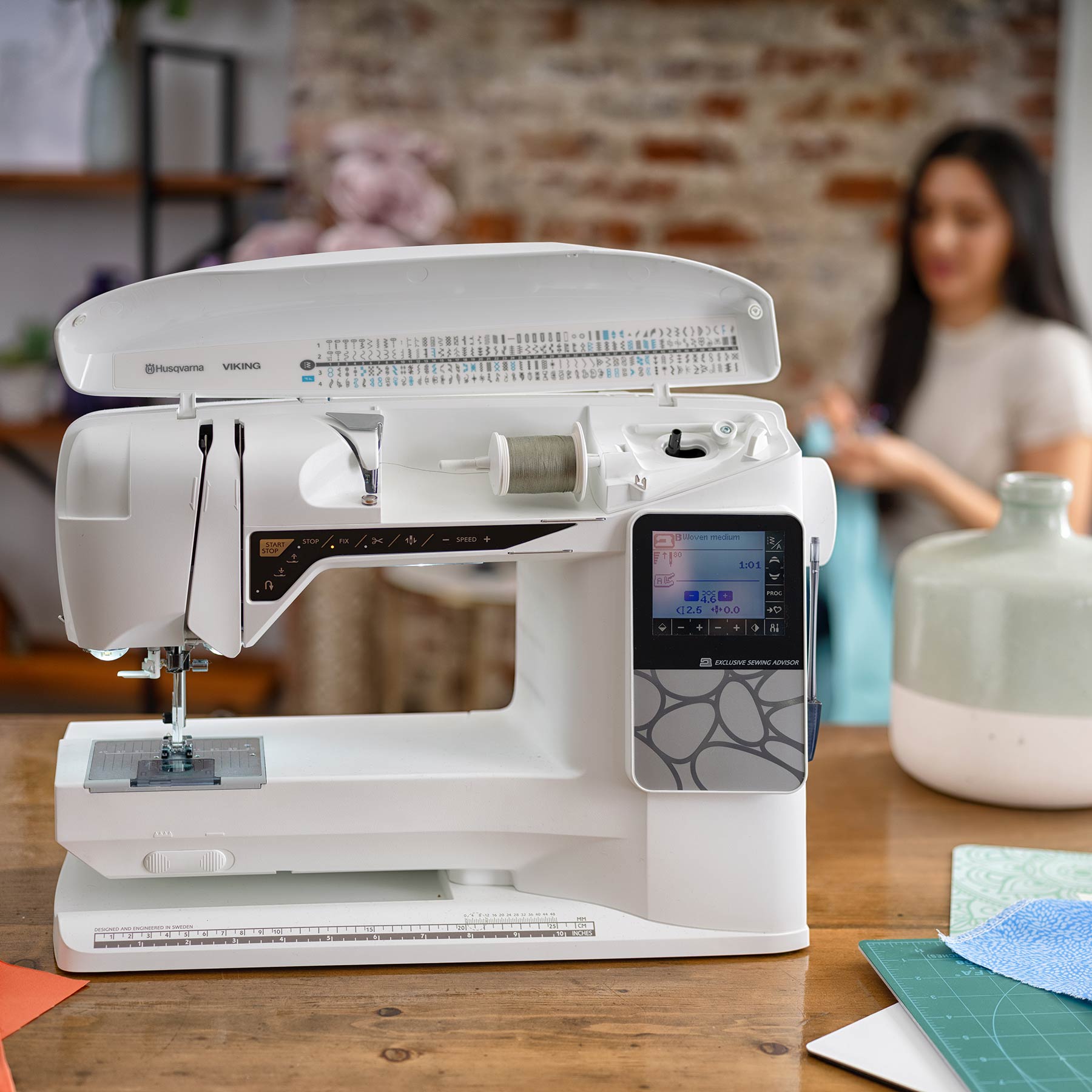 HUSQVARNA® VIKING® OPAL™ 690Q Sewing Machine - Fashion Fabrics LLC
