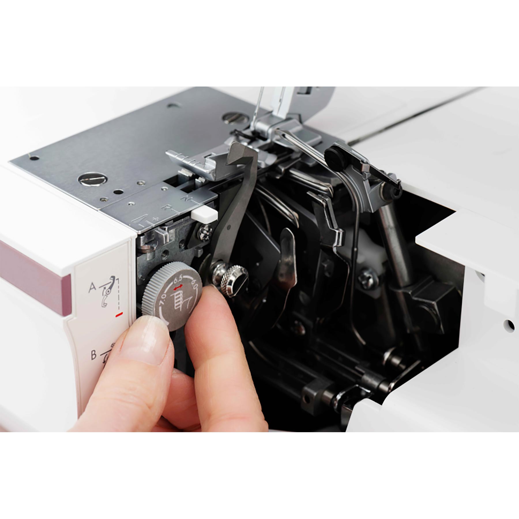 HUSQVARNA® VIKING® AMBER™ Air S | 500 Coverlock Machine - Fashion Fabrics LLC
