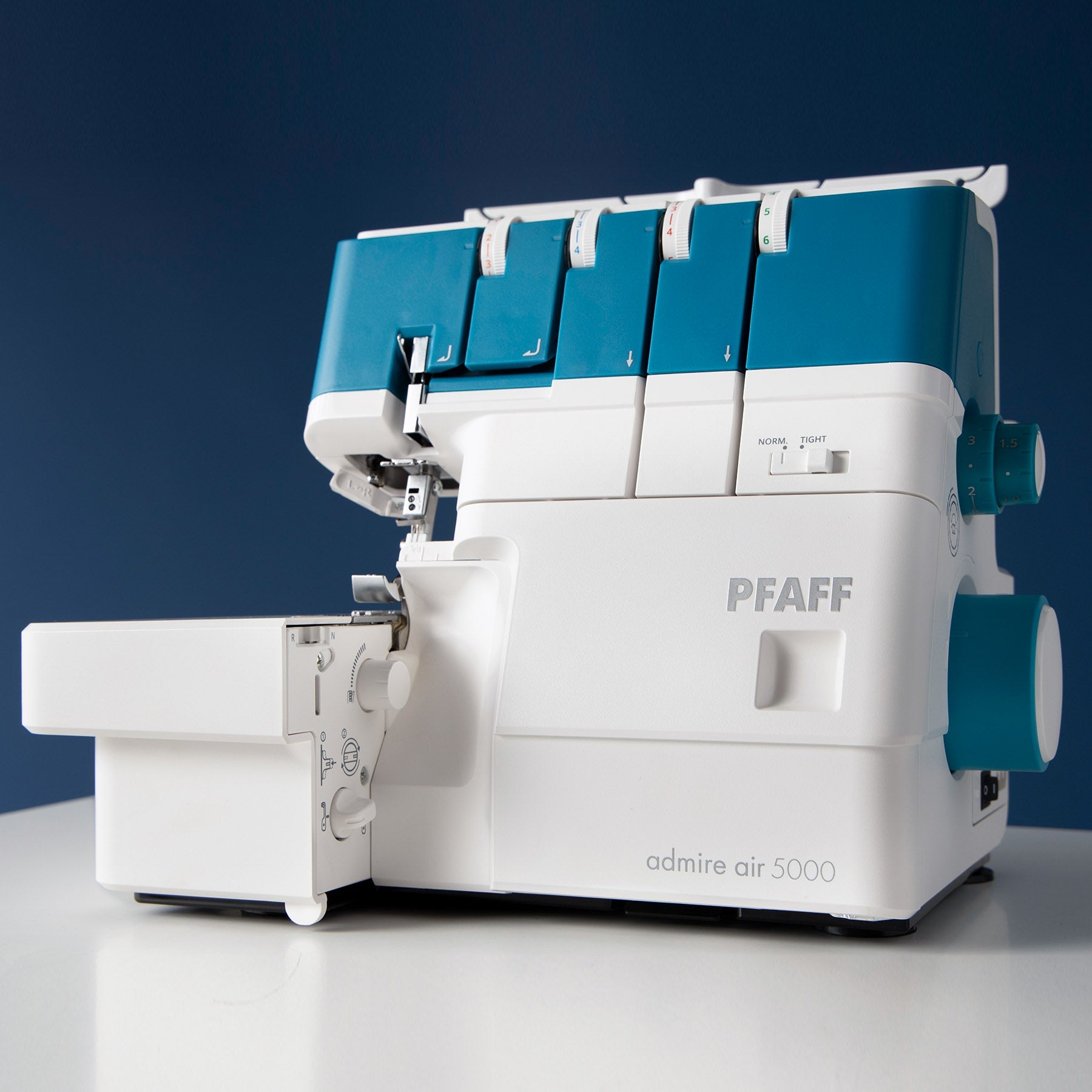 PFAFF® admire™ air 5000 Overlock Machine - Fashion Fabrics LLC