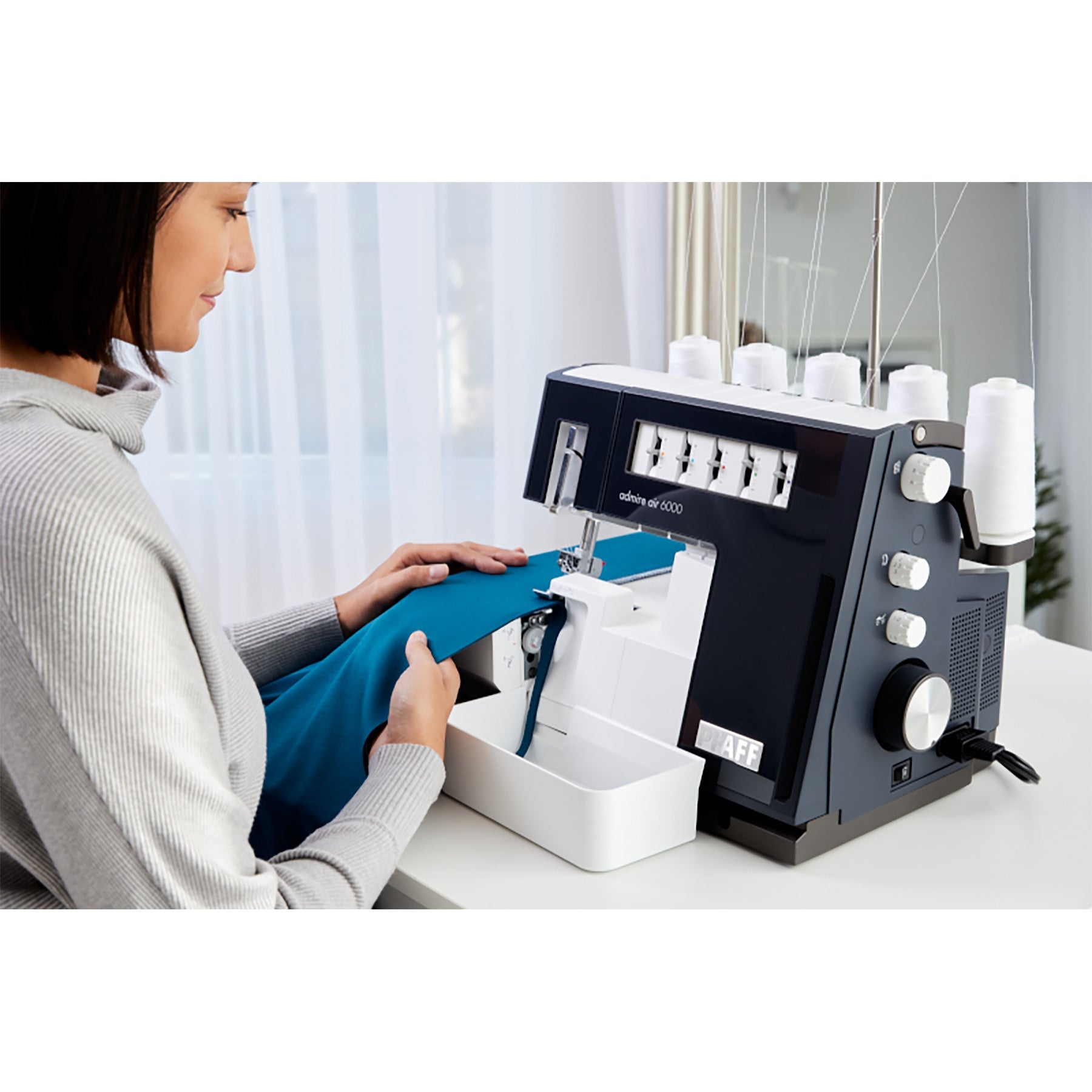 PFAFF® admire™ air 6000 Black Coverlock Machine - Fashion Fabrics LLC