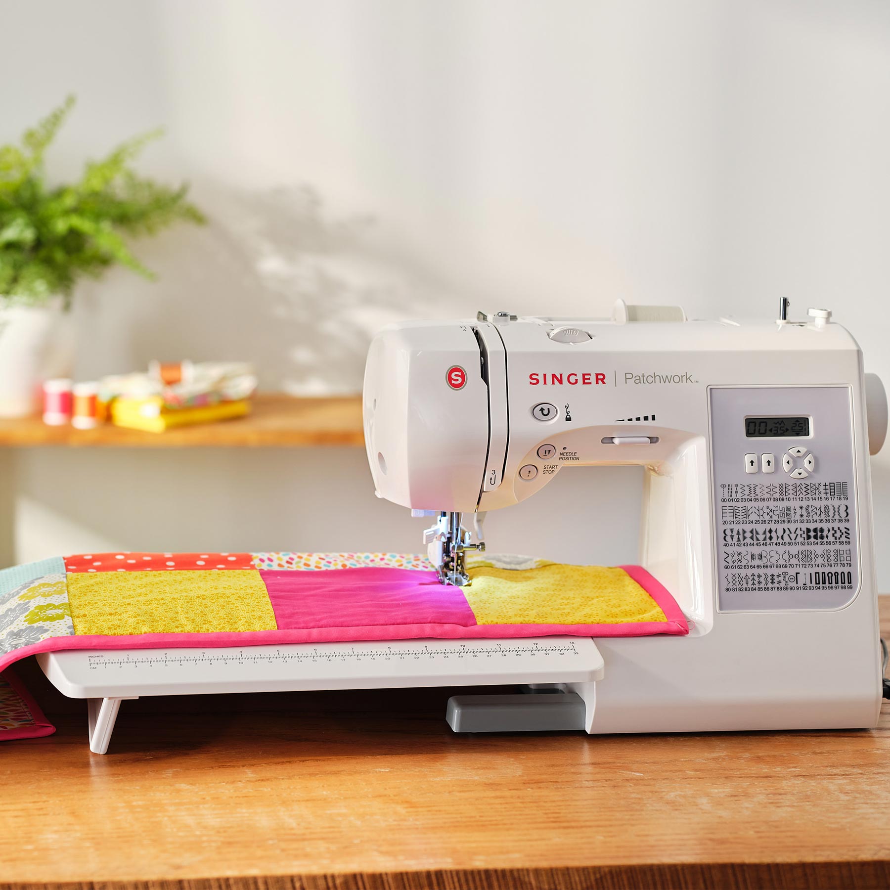 SINGER® Patchwork 7285Q Sewing & Quilting Machine