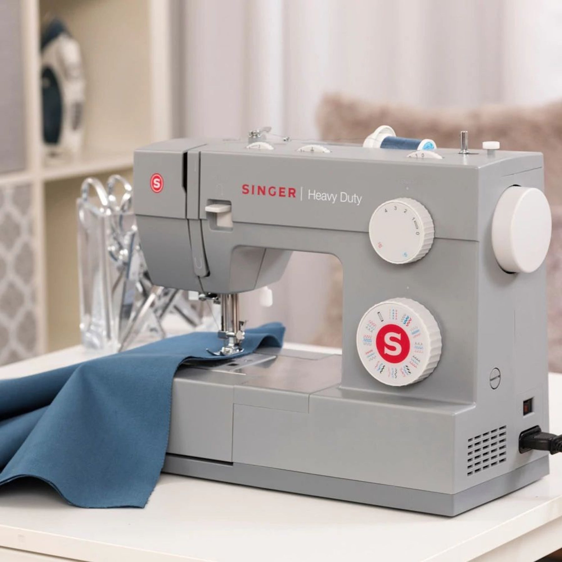 SINGER® Heavy Duty 4452 Sewing Machine - Fashion Fabrics LLC