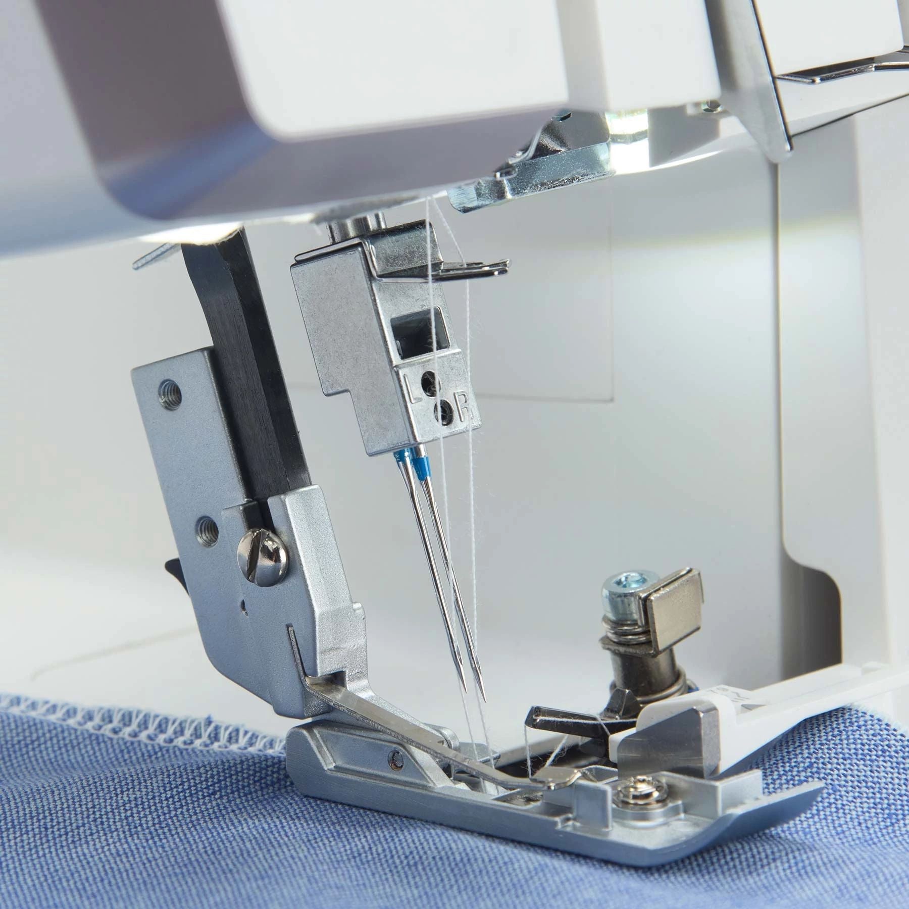 HUSQVARNA® VIKING® AMBER™ S | 300 Overlock Machine - Fashion Fabrics LLC