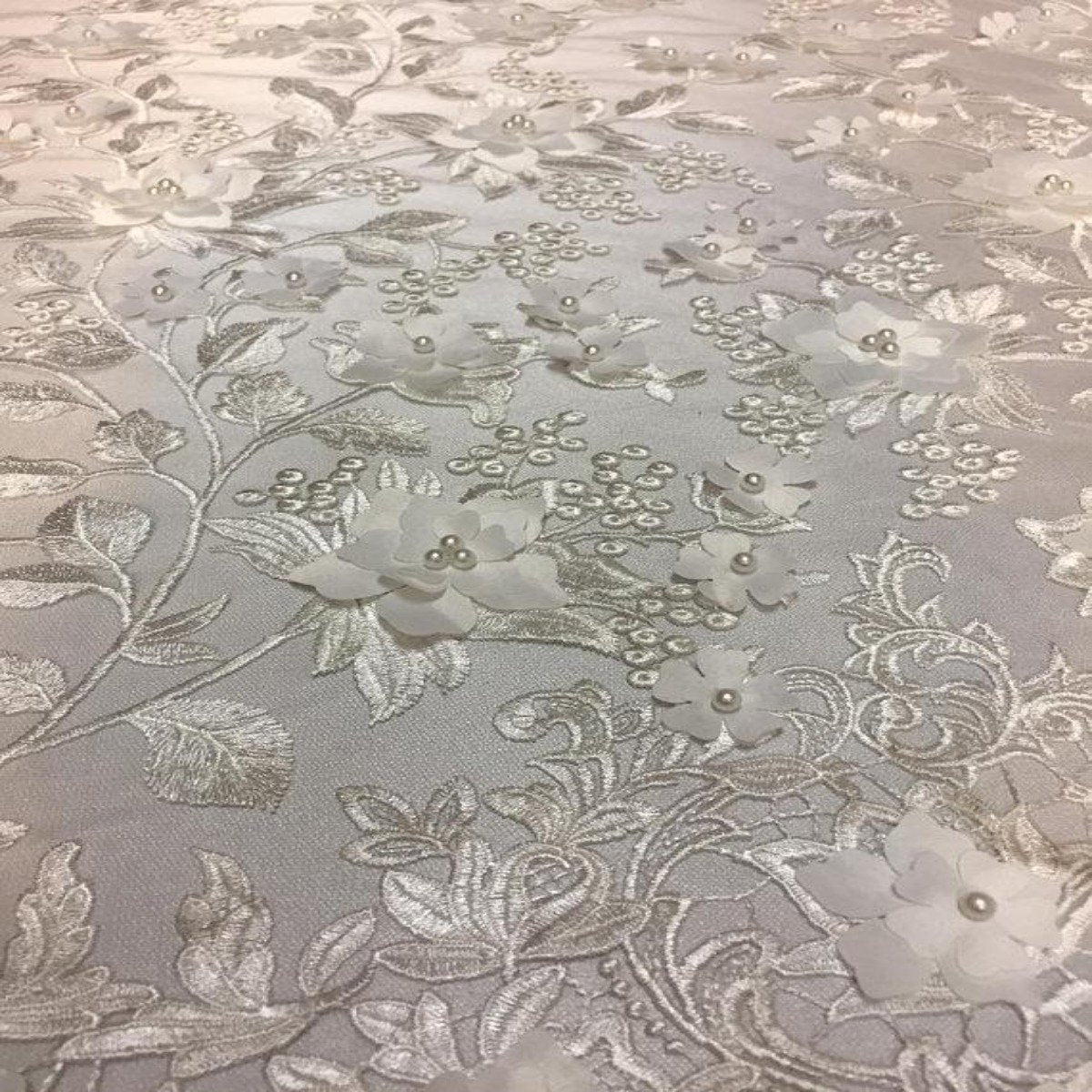 Pearl Beaded Exquisite Embroidery 3D Flower Lace Fabric