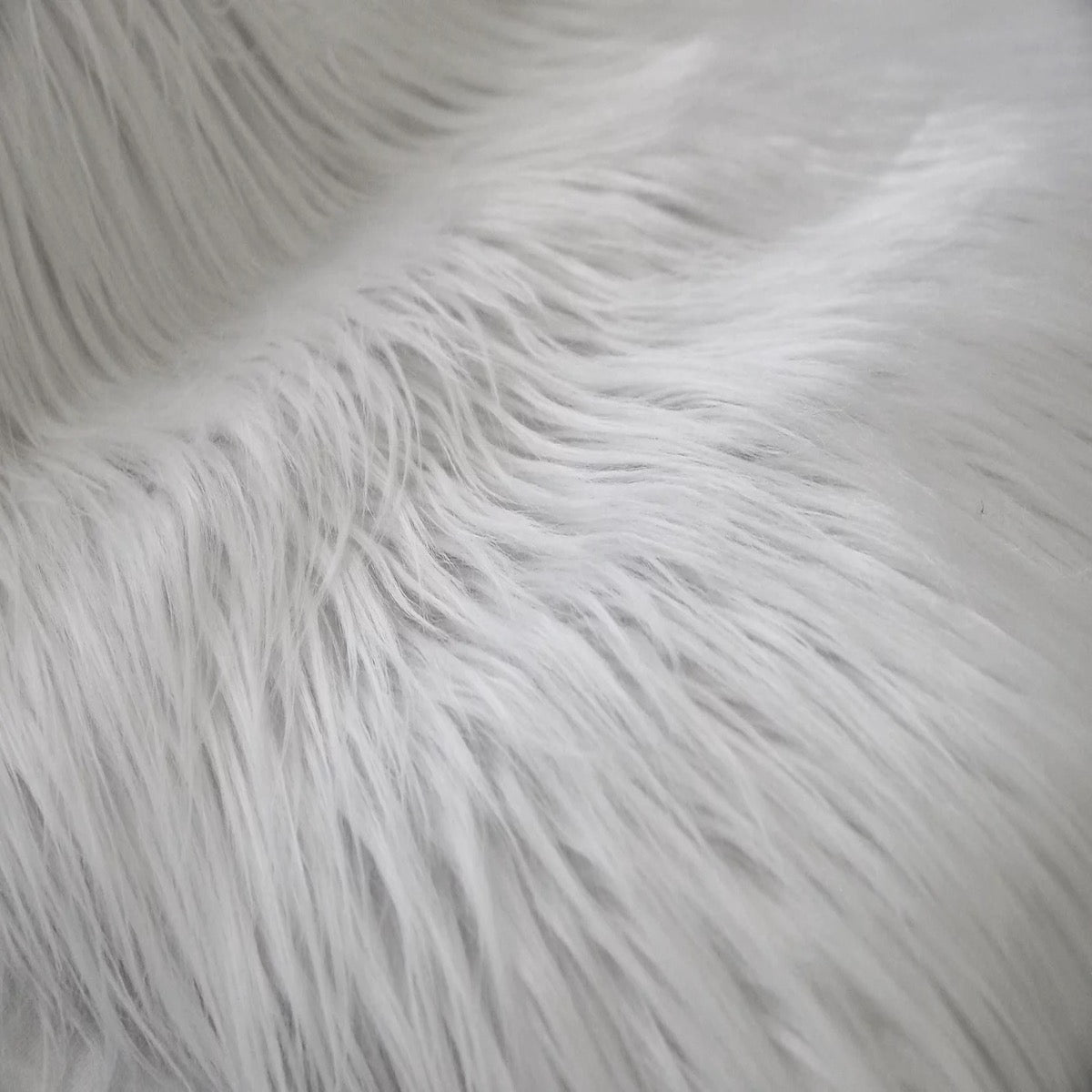 White Shaggy Long Pile Faux Fur Fabric (4") - Fashion Fabrics LLC