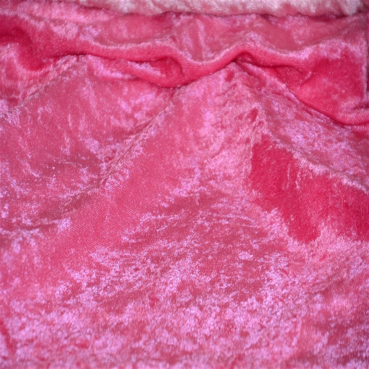 Fuchsia Panne Crush Stretch Velvet Fabric - Fashion Fabrics Los Angeles
