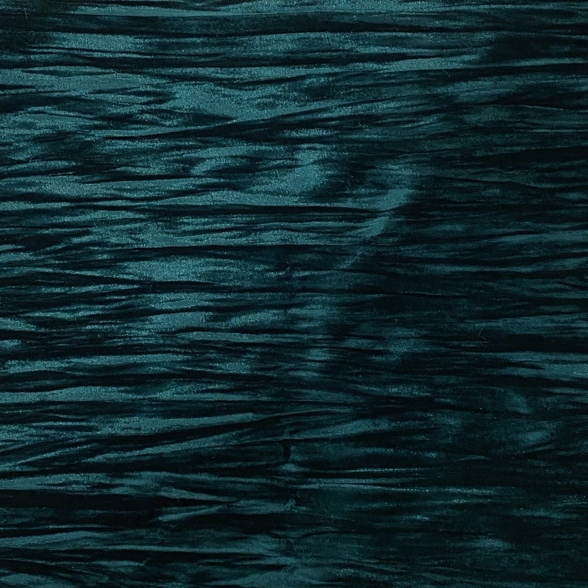 Emerald Green Crinkle Stretch Velvet Fabric - Fashion Fabrics Los Angeles