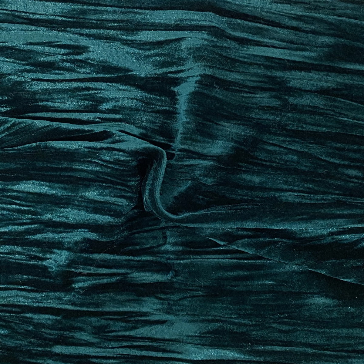 Emerald Green Crinkle Stretch Velvet Fabric - Fashion Fabrics Los Angeles