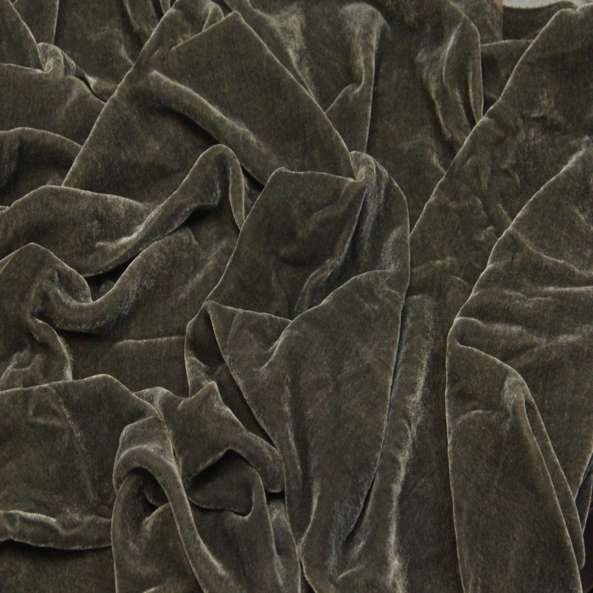 Espresso Brown Silk Velvet Fabric - Fashion Fabrics Los Angeles
