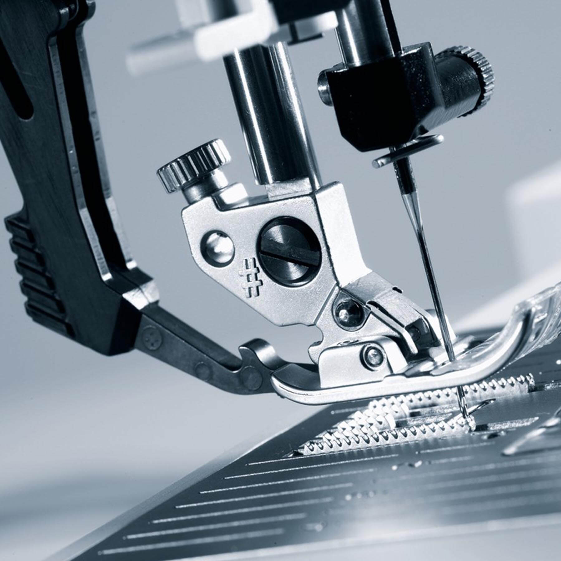 PFAFF® ambition™ 620 Sewing Machine - Fashion Fabrics LLC
