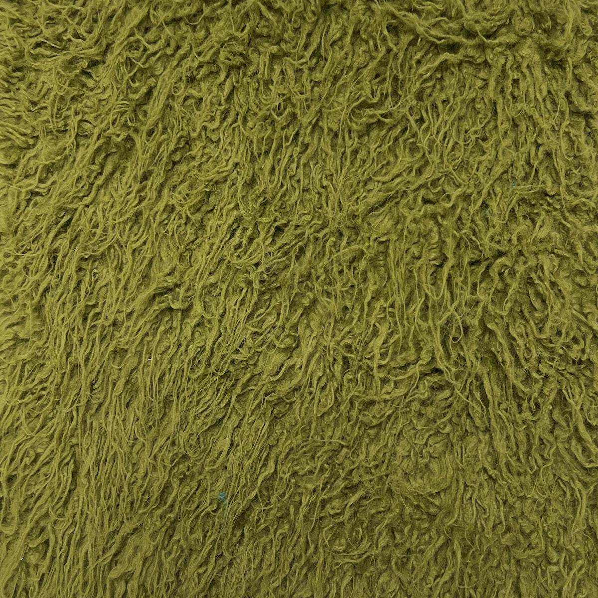 Tela de piel sintética rizada de pelo largo de alpaca verde oliva 