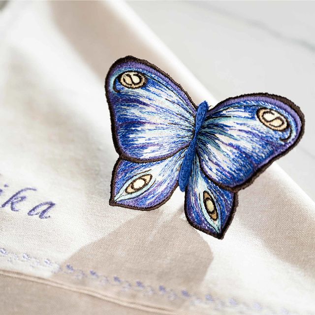 HUSQVARNA® VIKING® DESIGNER QUARTZ™ 29 Sewing & Embroidery Machine - Fashion Fabrics LLC