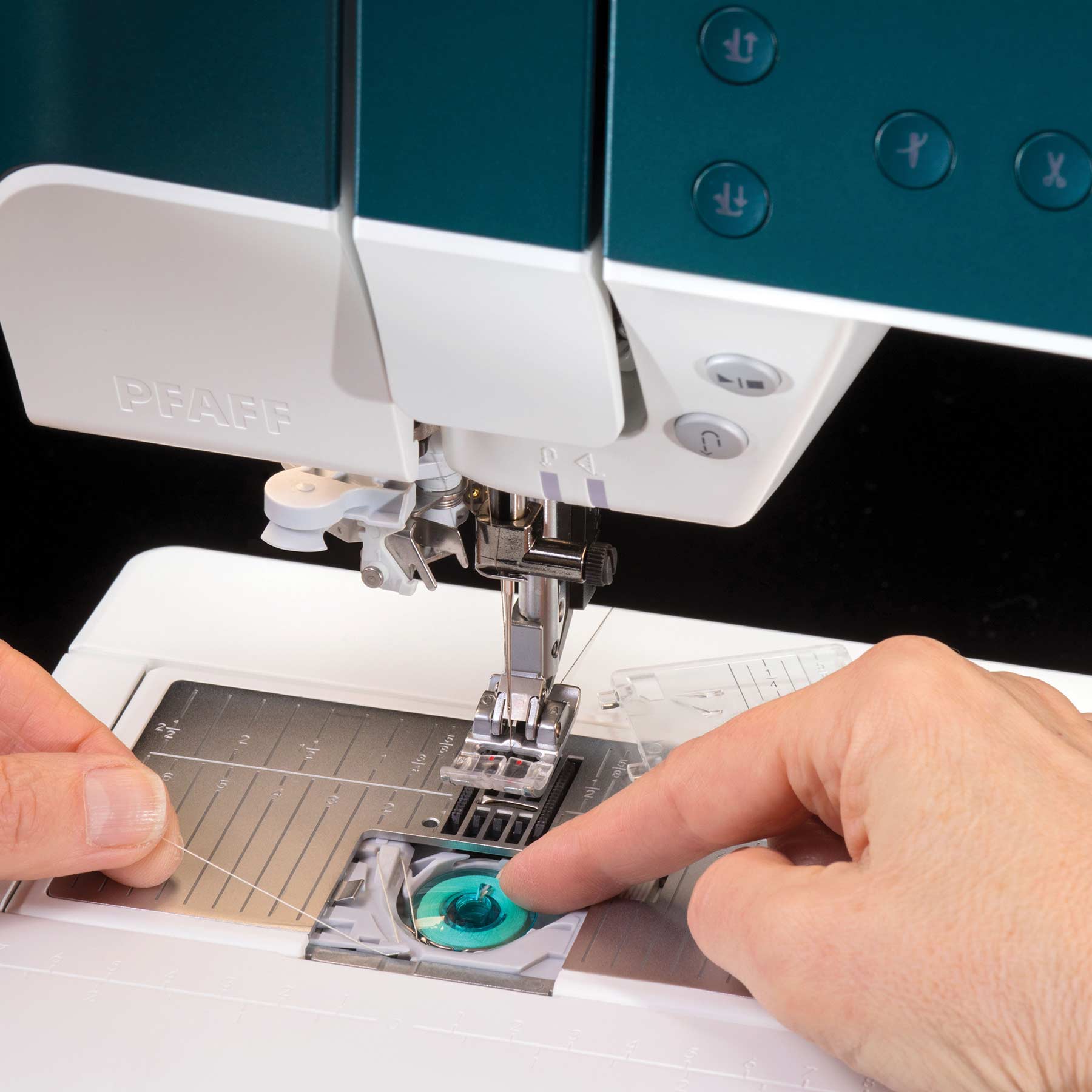 PFAFF® performance icon™ Sewing Machine - Fashion Fabrics LLC
