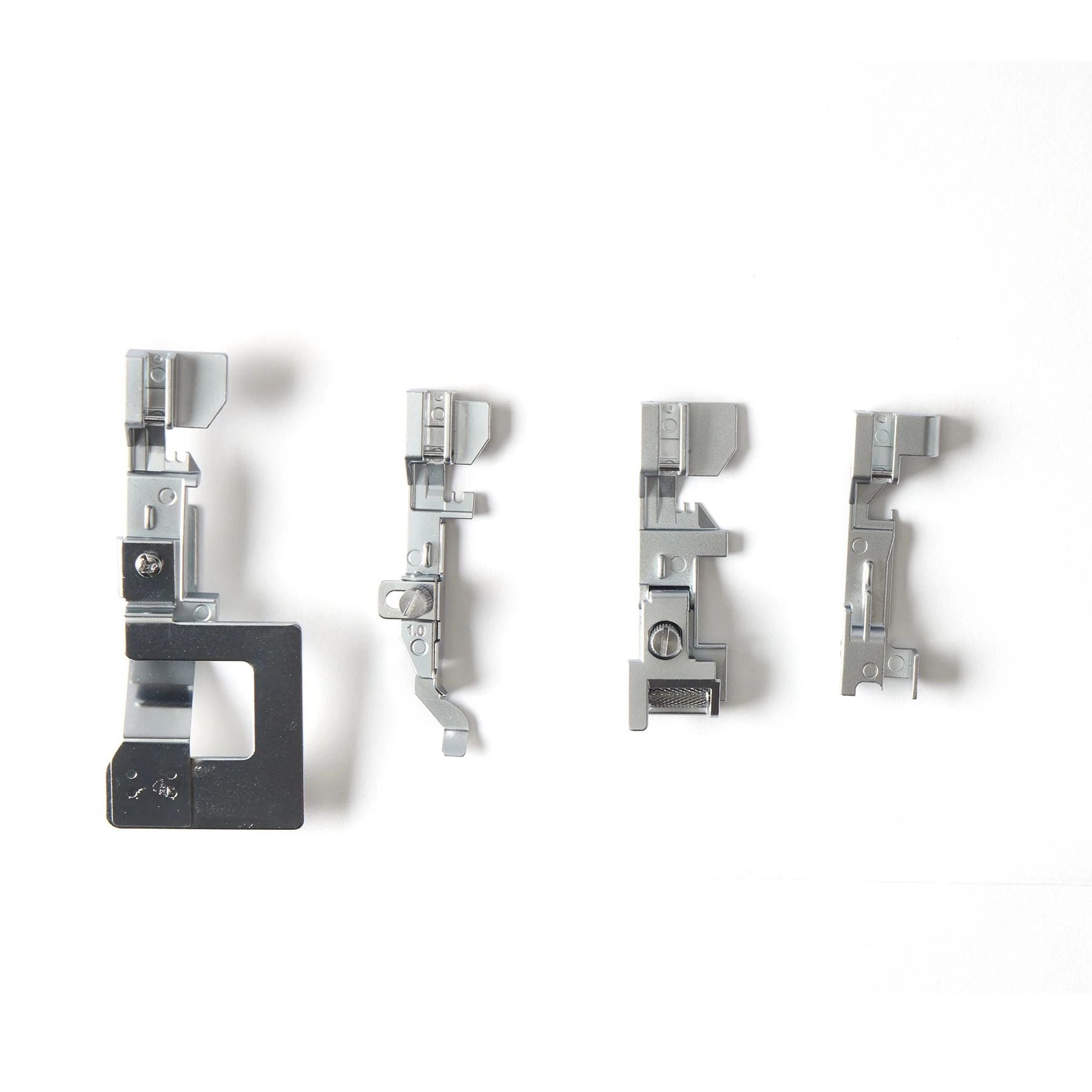 HUSQVARNA® VIKING® AMBER™ S | 300 Overlock Machine