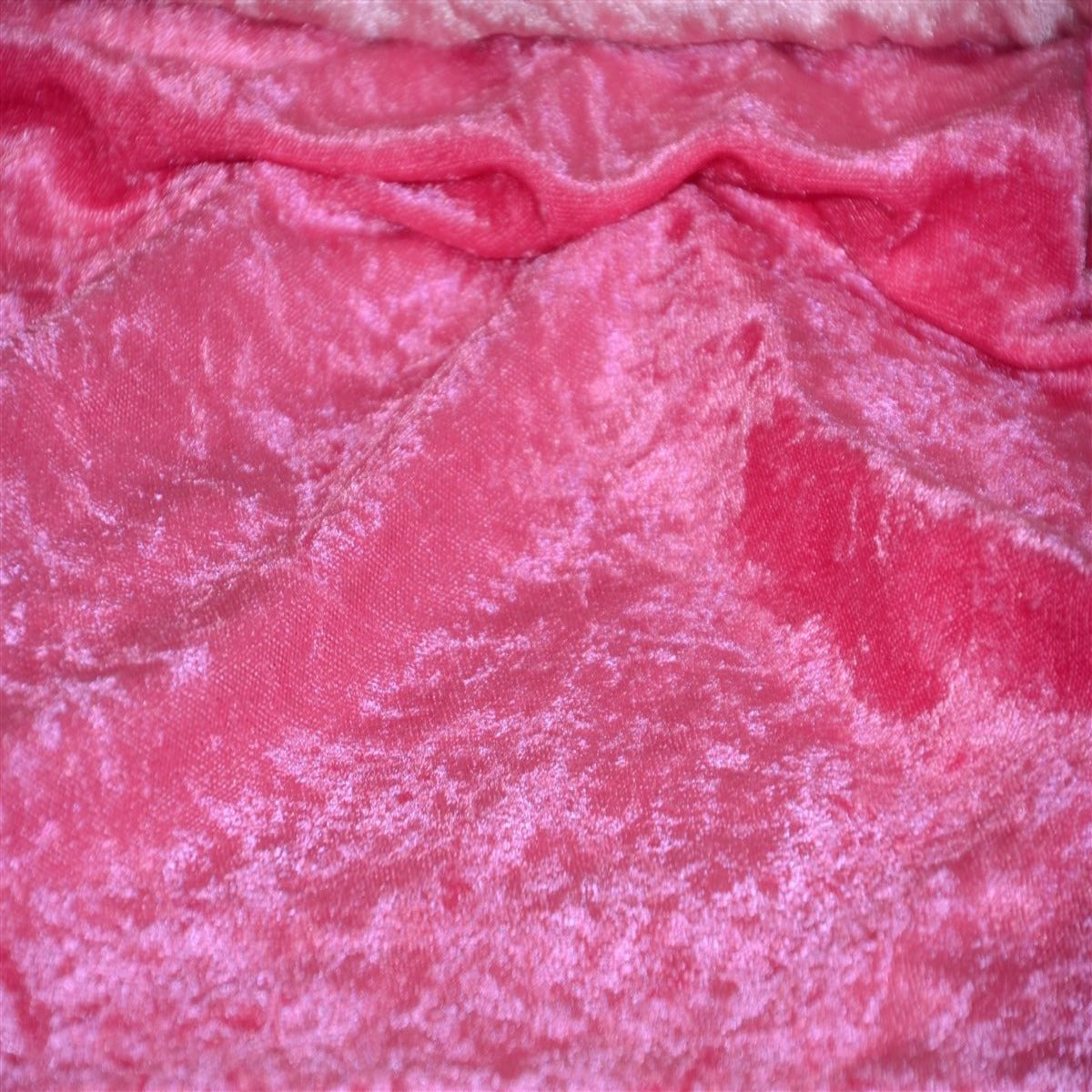 Fuchsia Panne Crush Stretch Velvet Fabric - Fashion Fabrics Los Angeles 