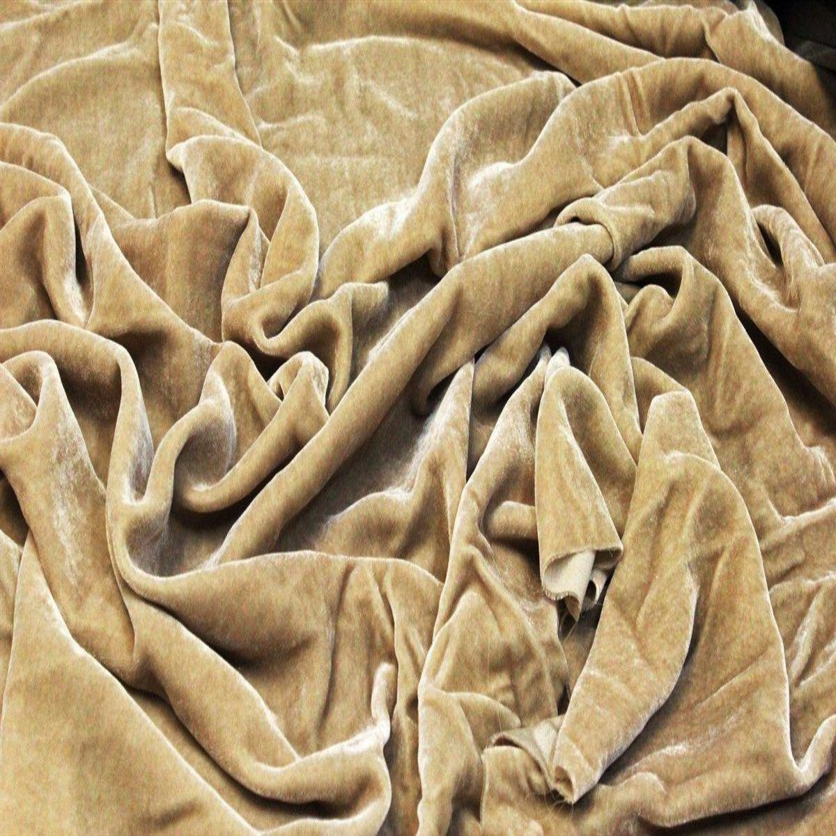 Gardenia Beige Silk Velvet Fabric - Fashion Fabrics Los Angeles 