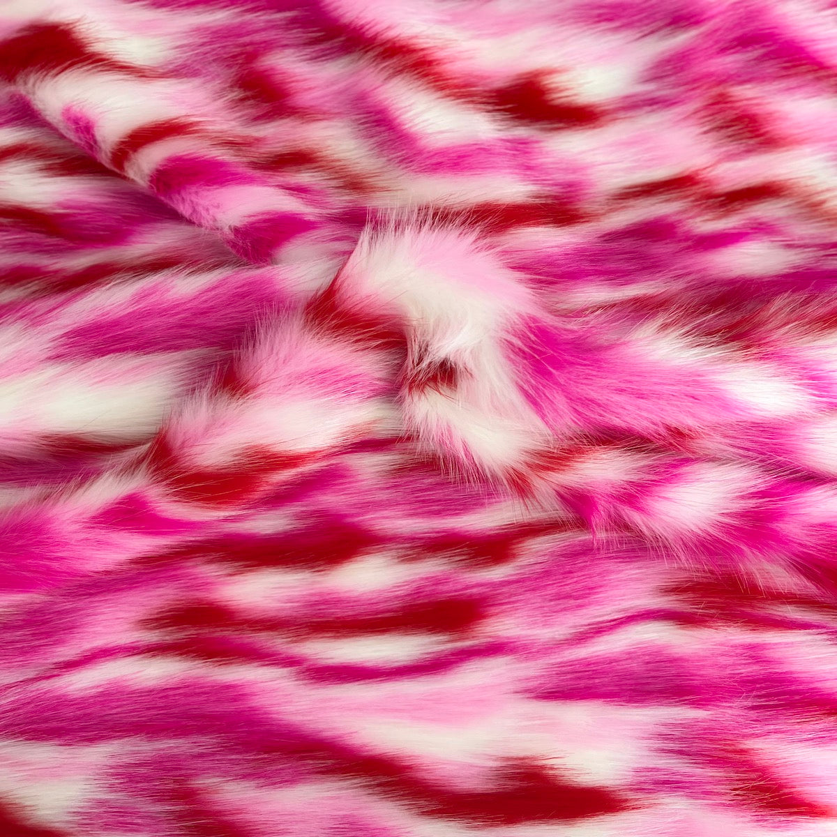 Tela de pelo sintético de pelo largo Ysidro rosa multicolor 