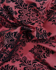 Rojo oscuro | Tela de tafetán de terciopelo flocado damasco negro