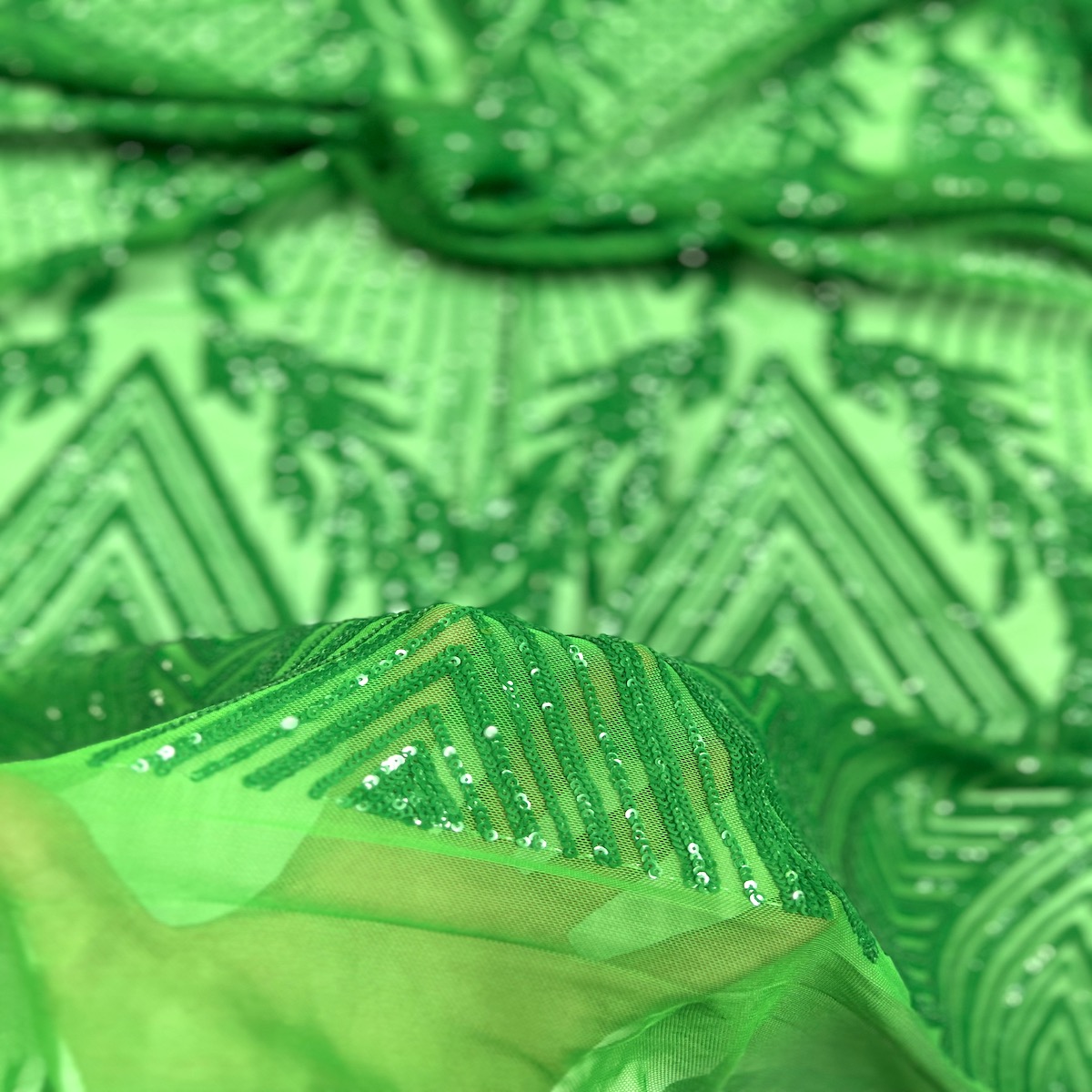 Tela de encaje de lentejuelas Alpica verde esmeralda 