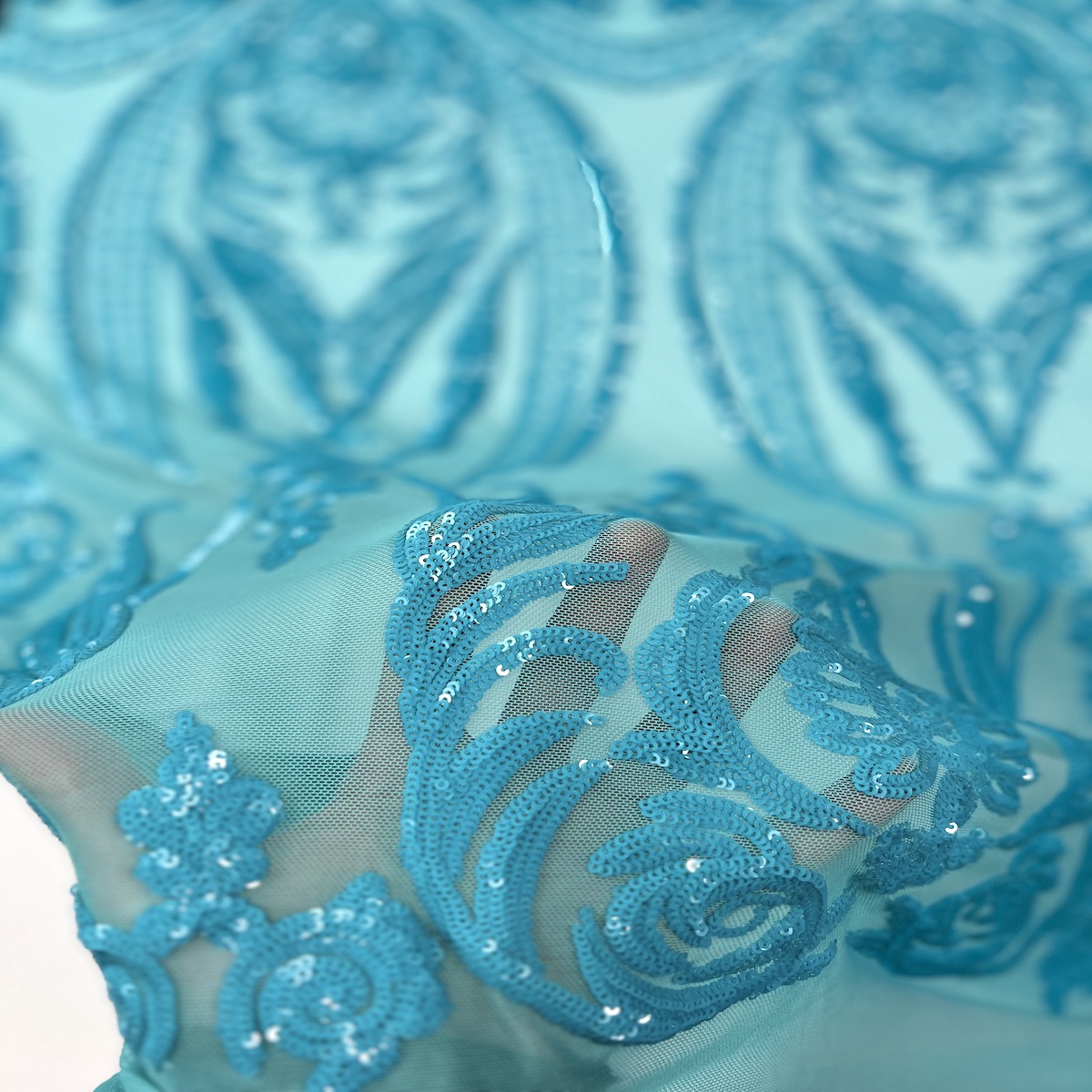 Tissu en dentelle à paillettes Catina bleu aqua 
