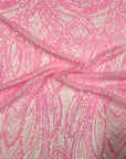 Tissu en dentelle extensible à paillettes Selena Wave irisé rose bébé 