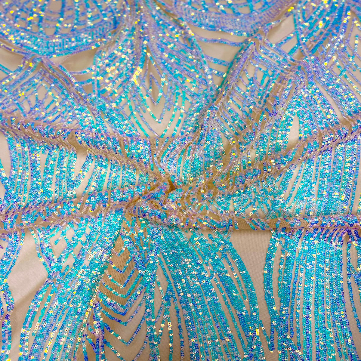 Azul perla iridiscente | Tela de encaje de lentejuelas elásticas Selena Wave beige claro 
