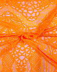 Tela de encaje de lentejuelas elásticas Bella Bee naranja 