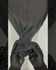 Negro | Tela de spandex con diamantes de imitación plateados